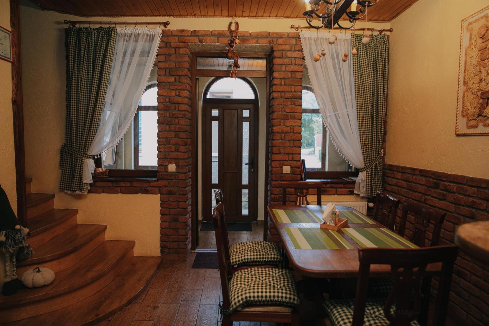Dereviy Villa Yaremche Dış mekan fotoğraf